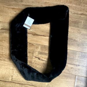 Faux Fur Black Infinity Scarf